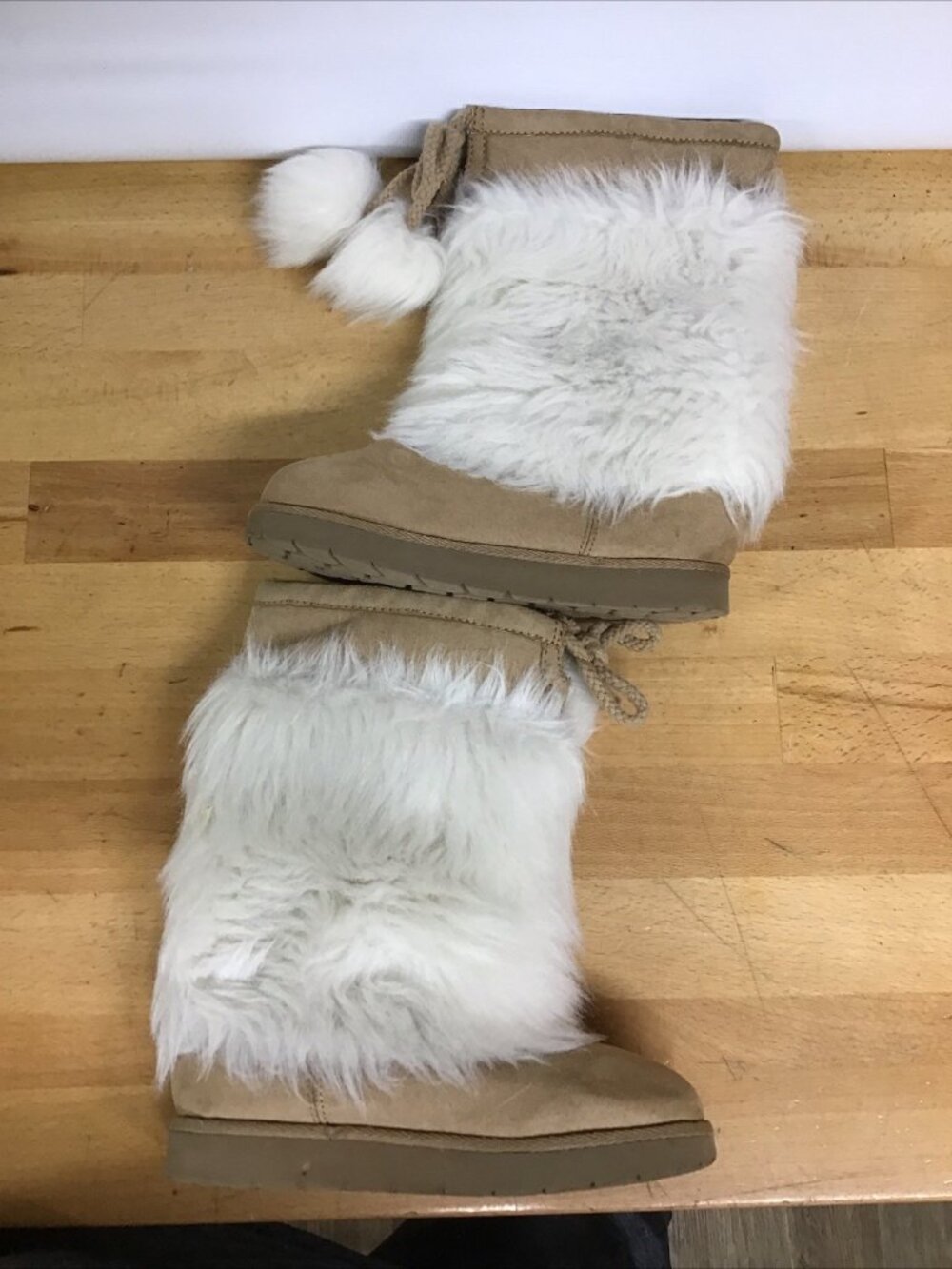 Gap Kids Suede Boots Tan W/ Ivory Frost Fur Size 12 Kids